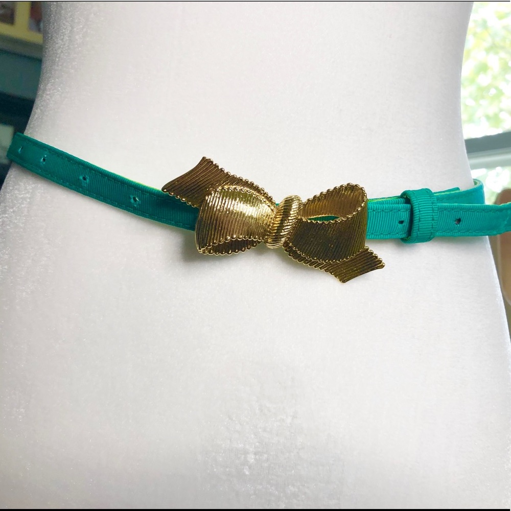 Lilly Pulitzer Thin green bow belt 🍃